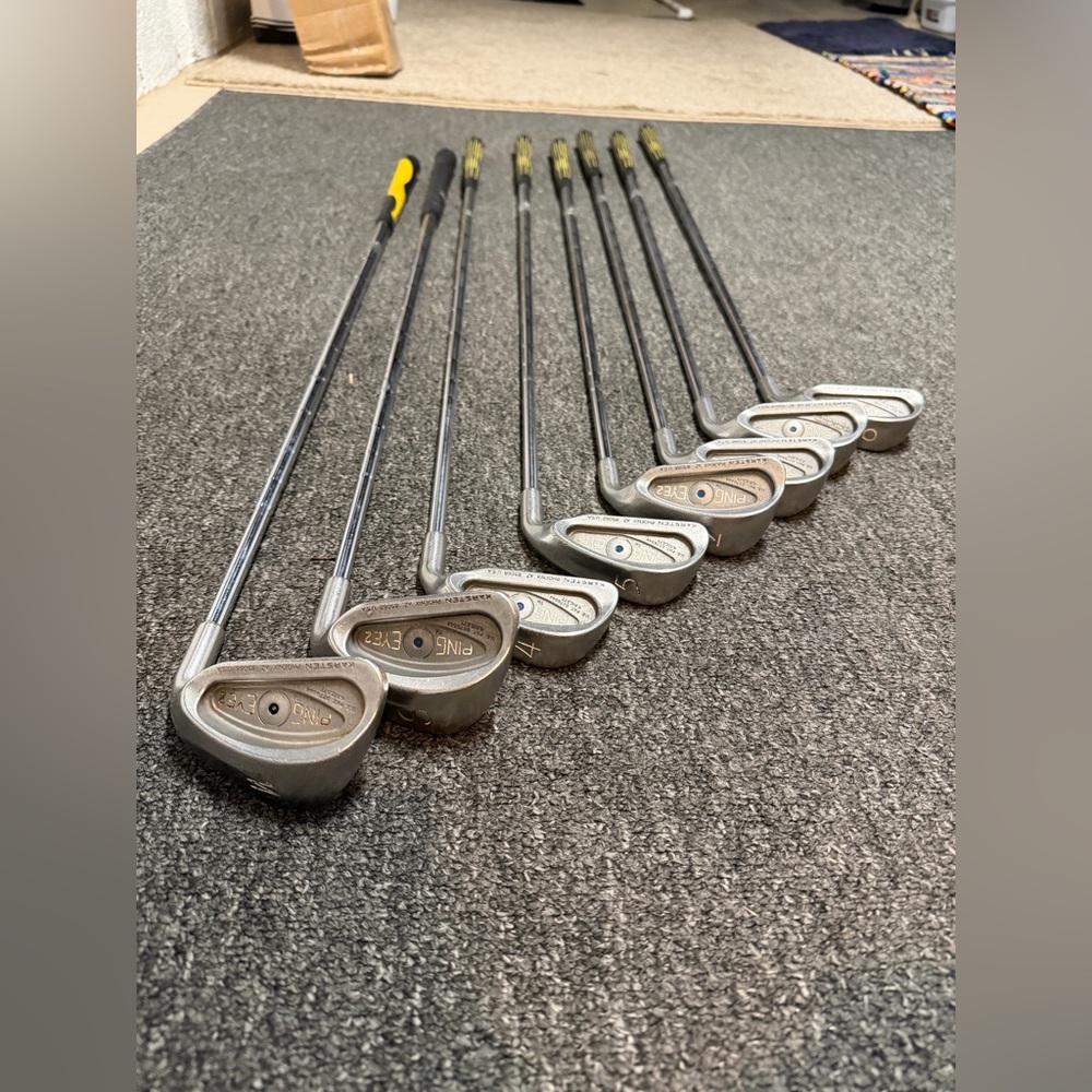 Ping Eye 2 Iron Set - Blue Dots